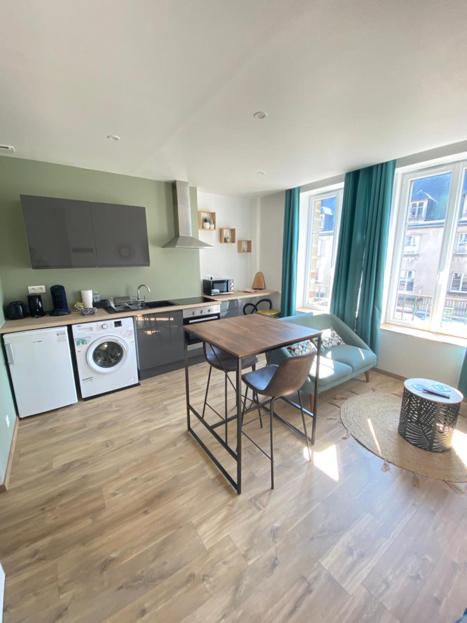 Joli Appartement F2 Plein Centre クタンス エクステリア 写真
